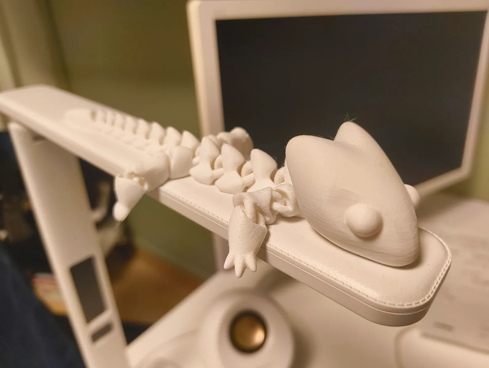 Articulated dragon 001 - Keychain