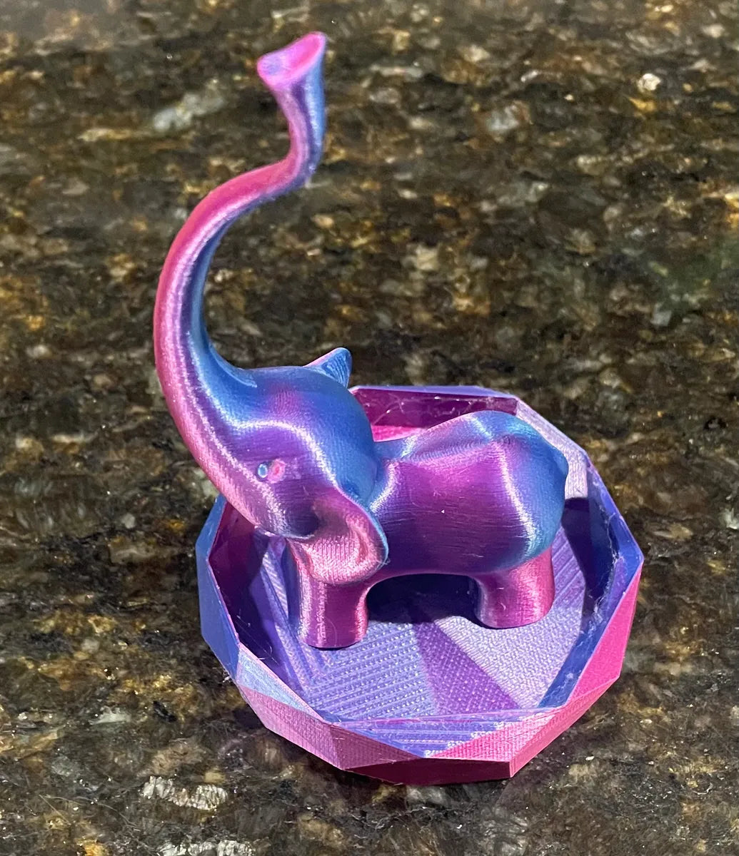 Ring Holder elephant
