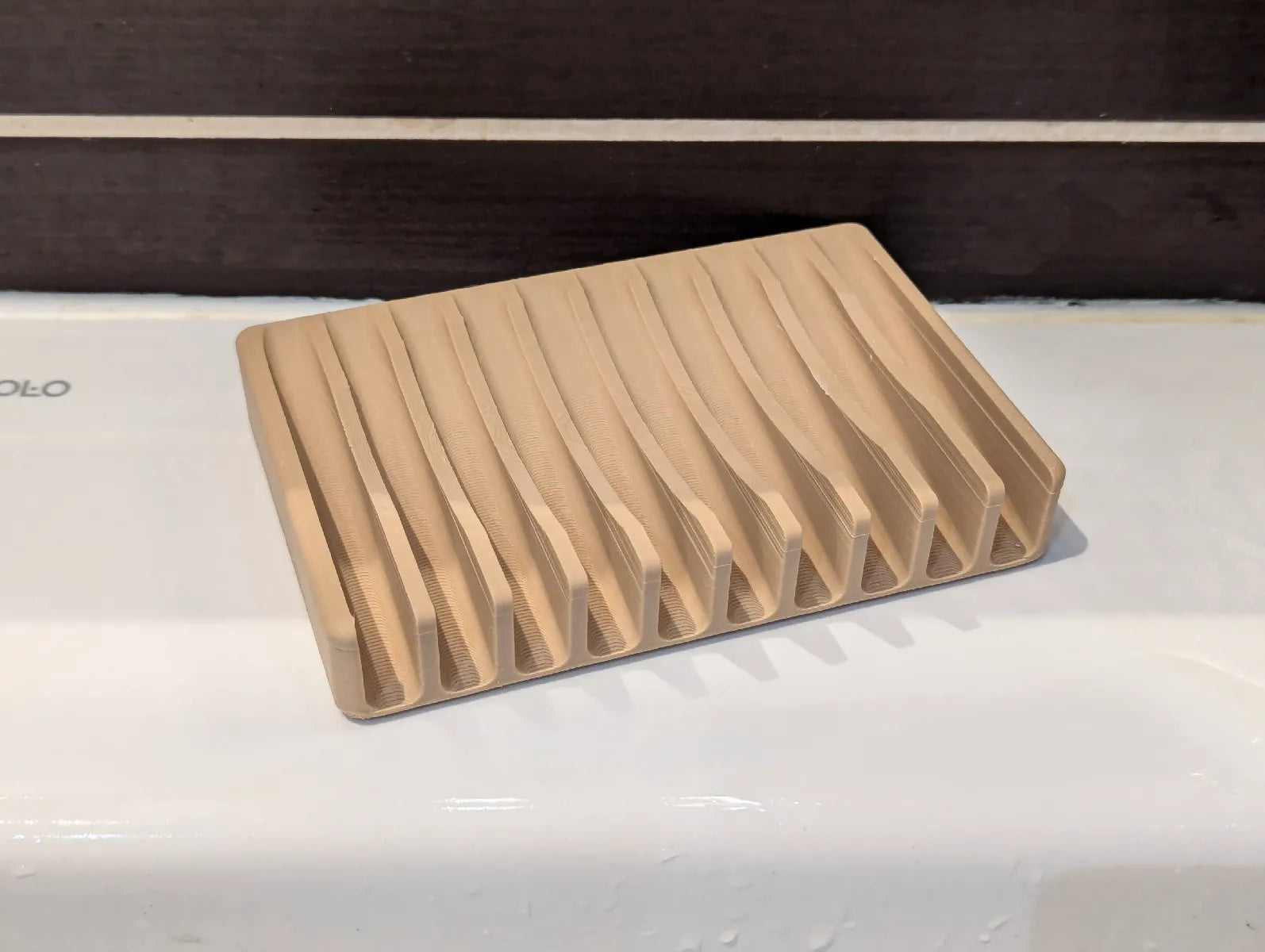 Soap dish (always dry soap)