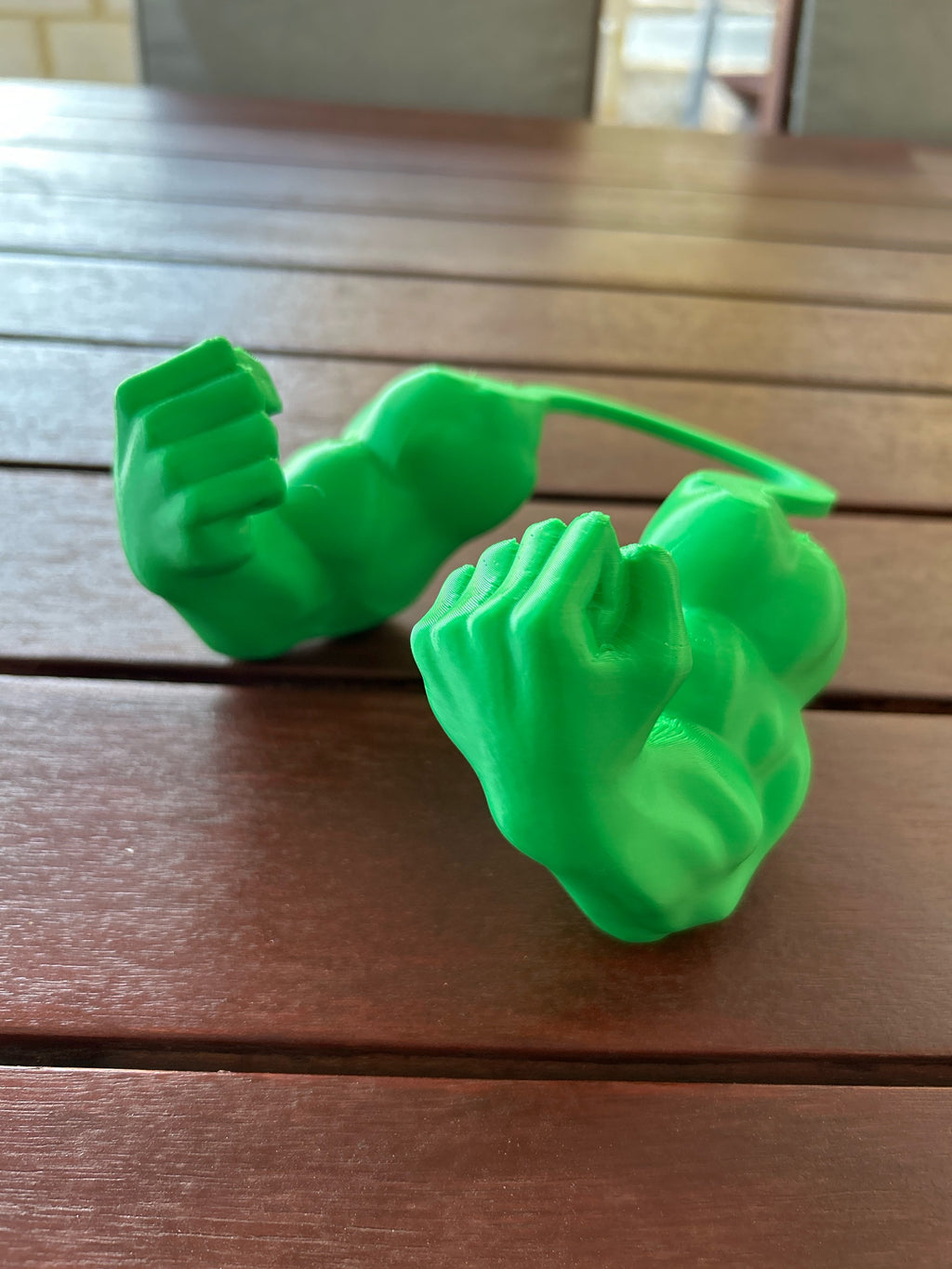 Hulk arms for cats