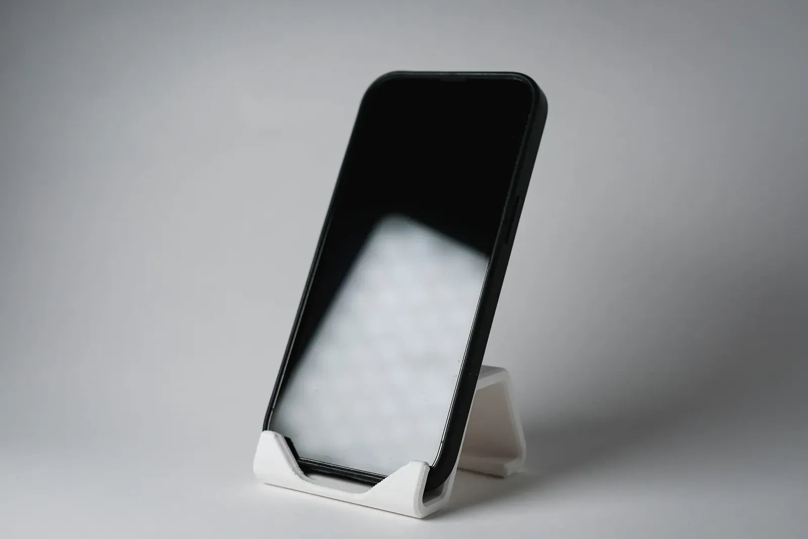 Iphond stand/Phone stand