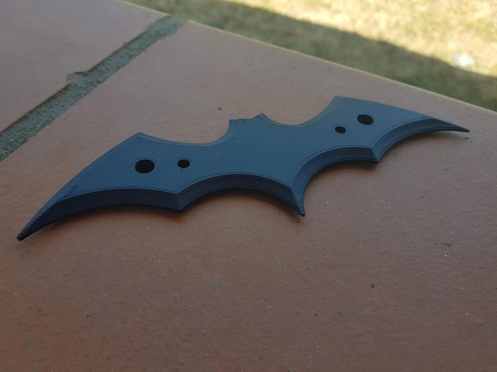 Batarang Inspired throwing knife