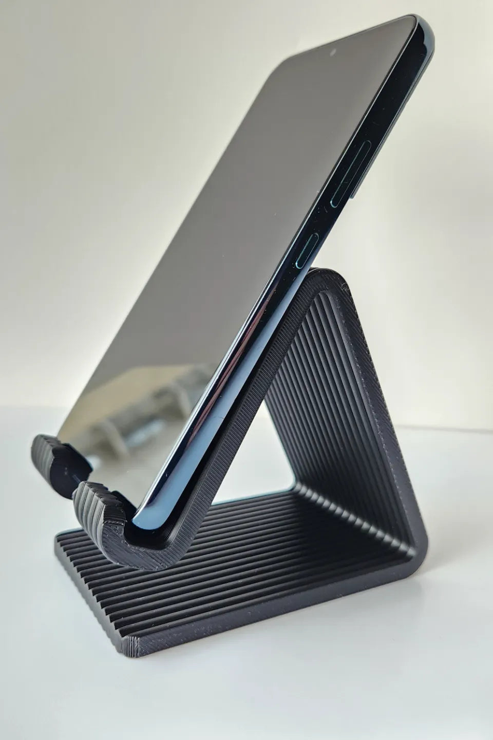 Phone stand