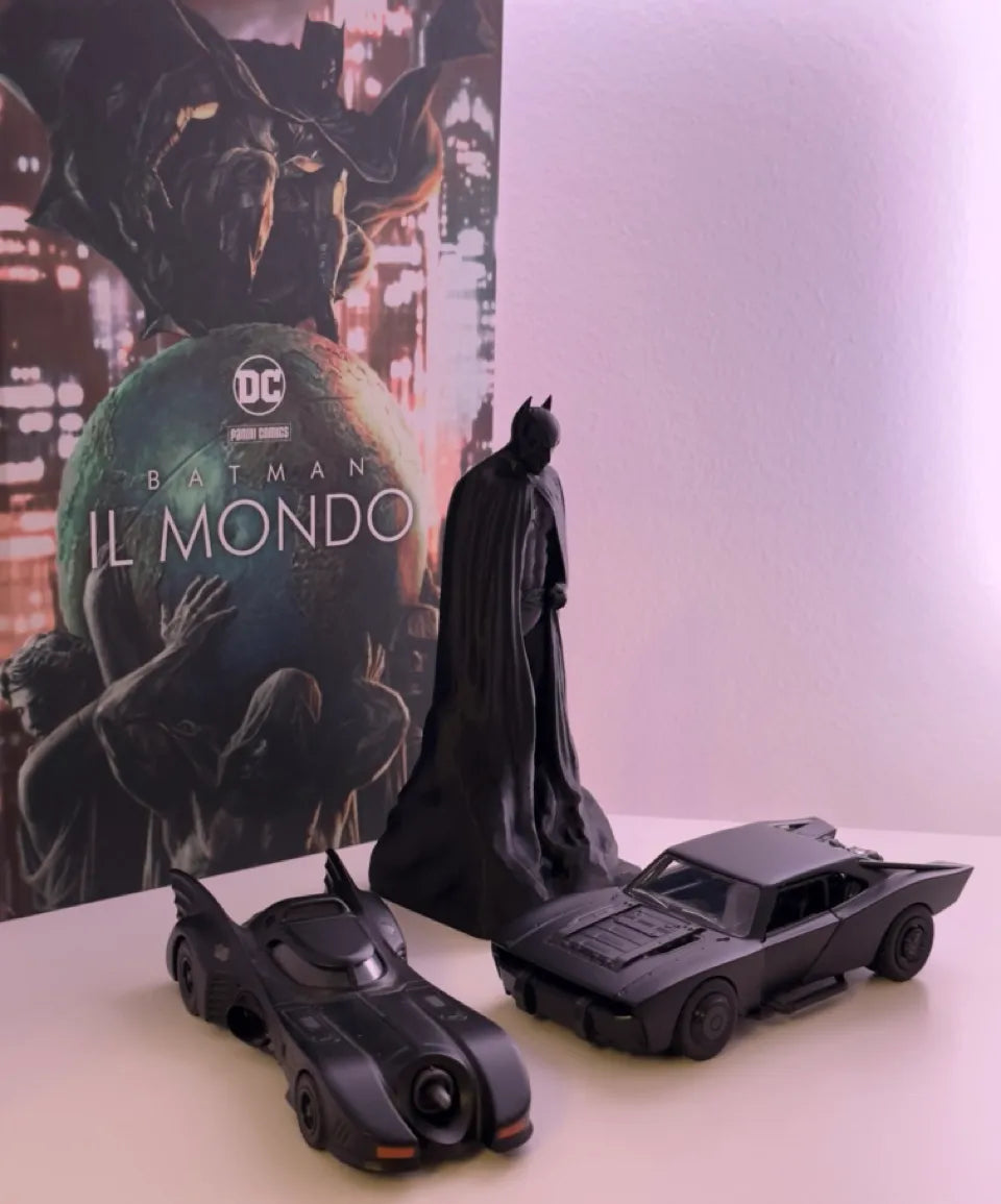 Batman Memorial Bust 2