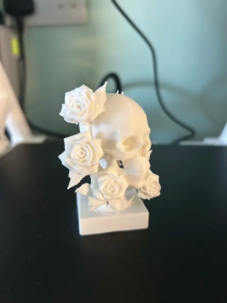 Skull & Roses