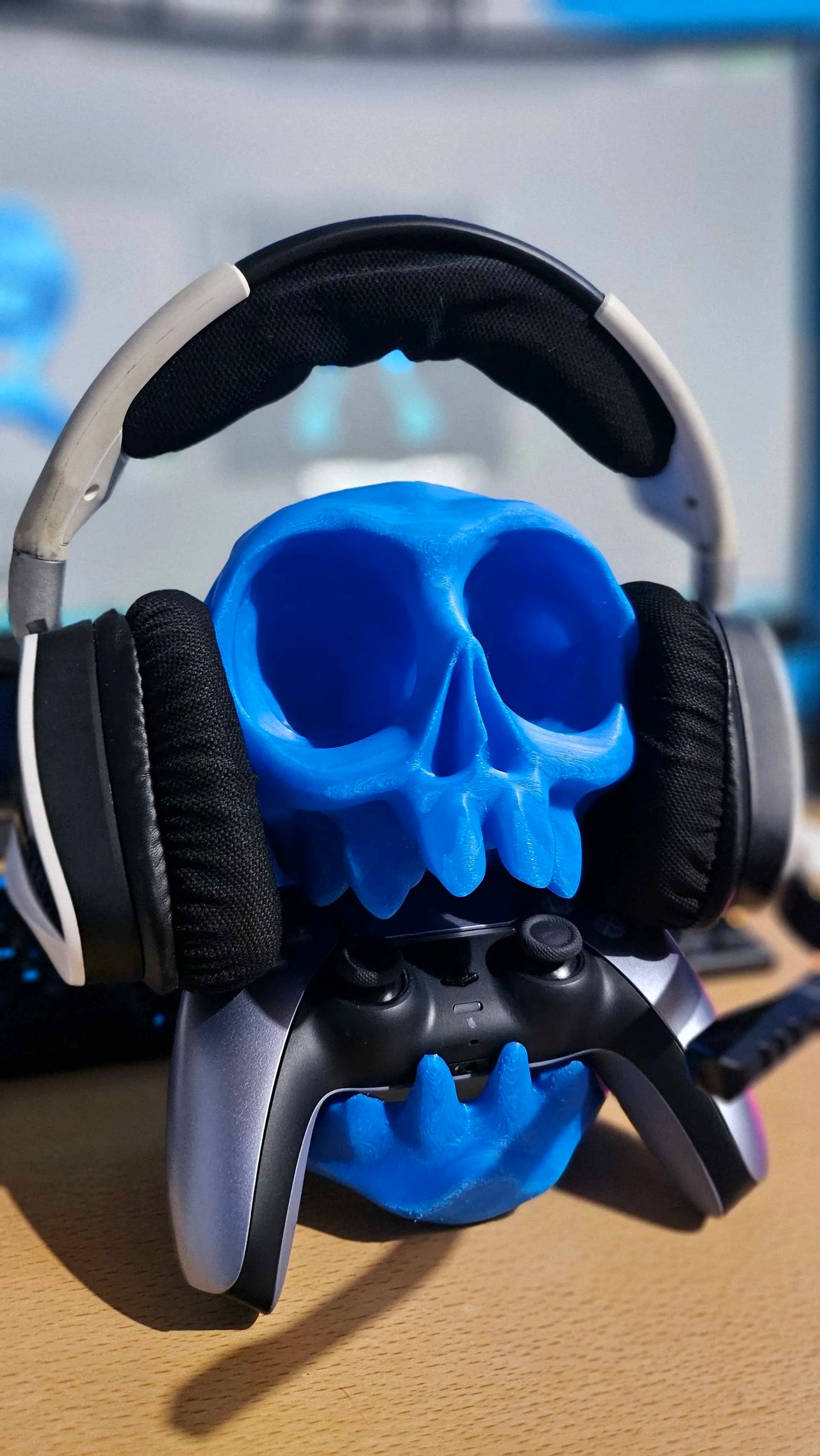 Stand controller ps5 ps4 wall desk headphone skull