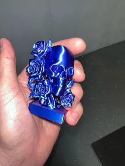 Skull & Roses