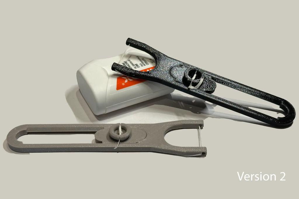 Reusable 3D Printed Dental Floss Holder - Ergonomic Easy Flossing
