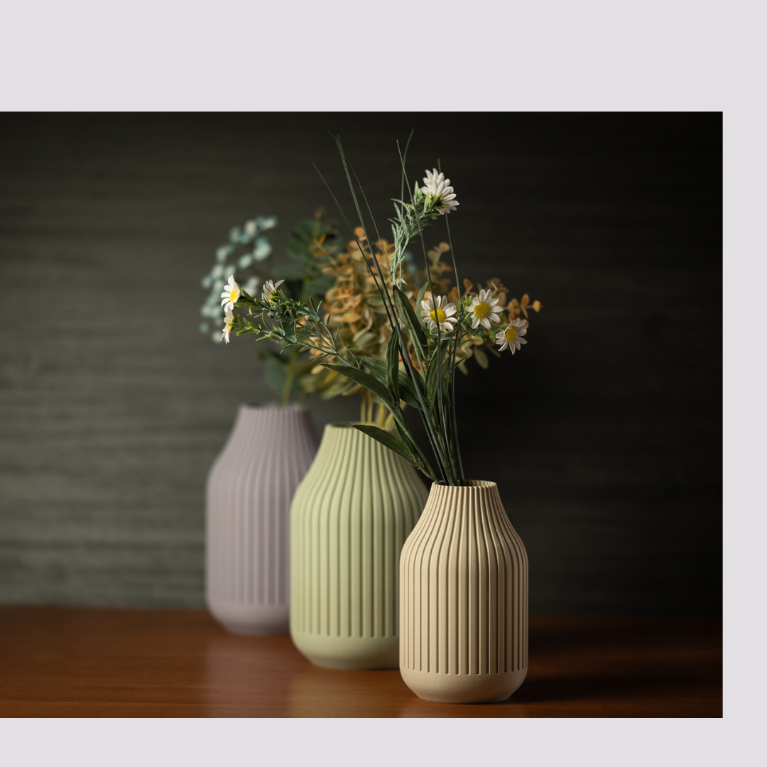 strata · vase