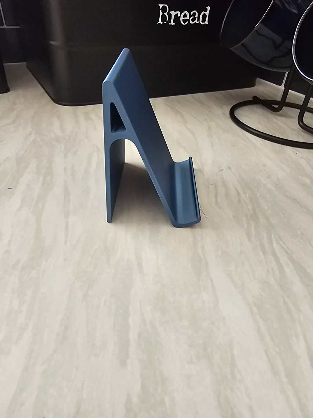 A Basic Phone Stand
