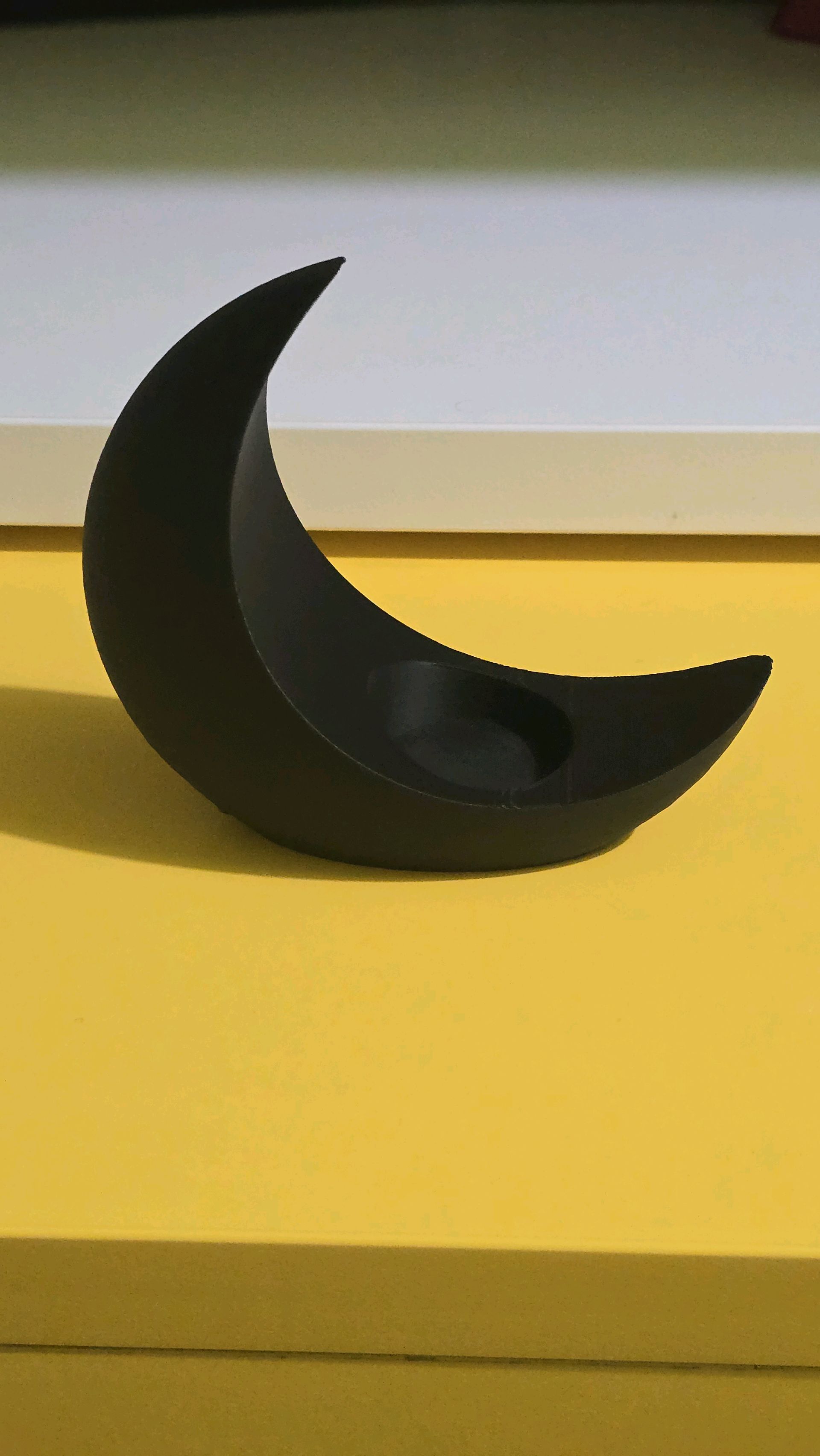 Elegant Crescent Moon Candle Holder