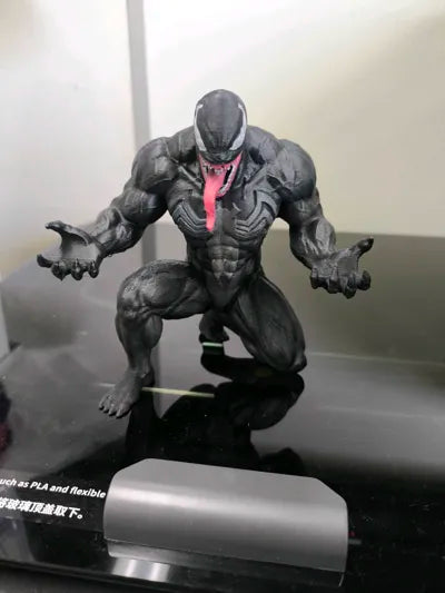 Venom - Custom Pen Holder!