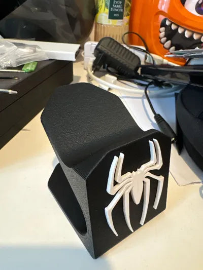 controller stand spiderman xbox ps5 ps4
