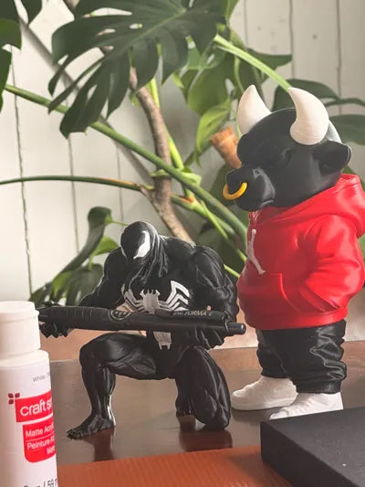 Venom - Custom Pen Holder!
