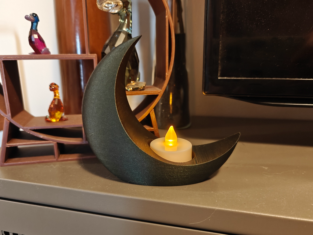 Elegant Crescent Moon Candle Holder