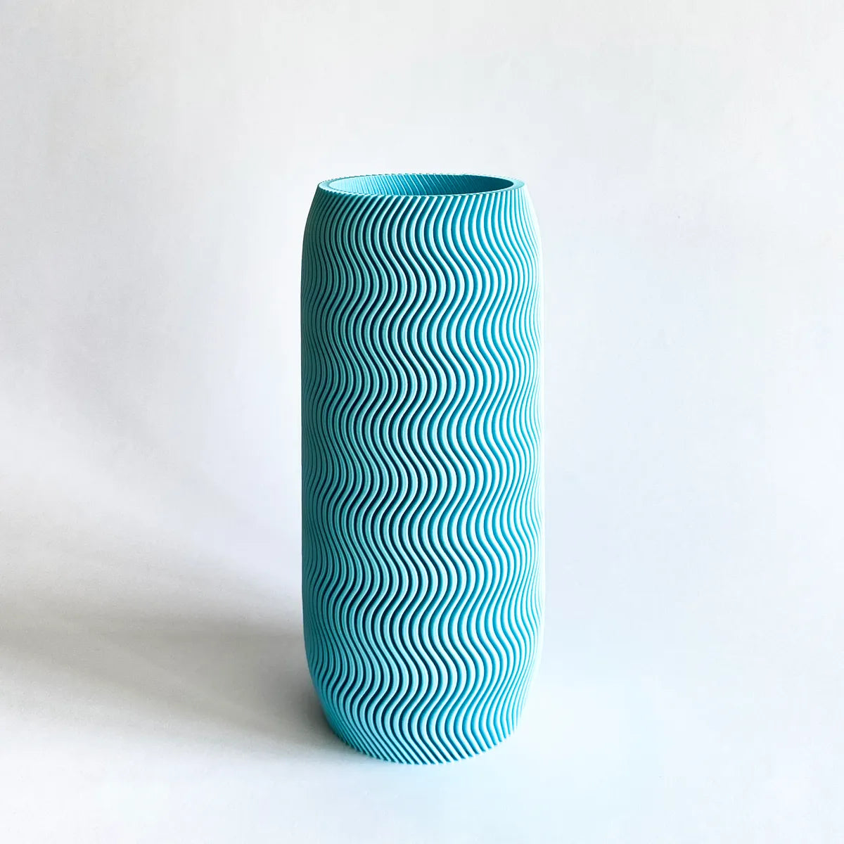 Line vase
