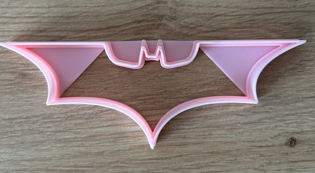 Batman Cookie Cutter 1 Batarang