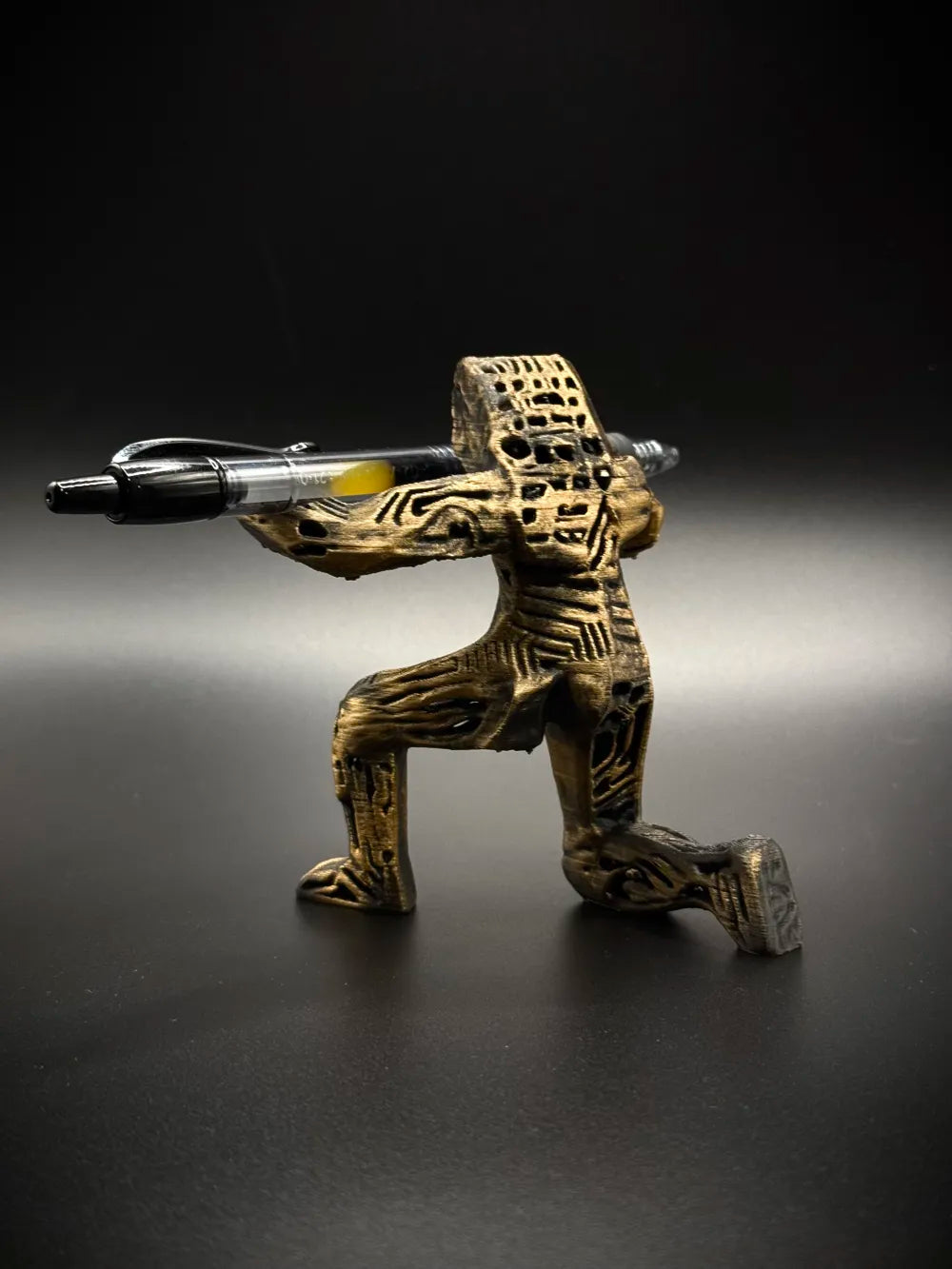 Xenonite Grace - Project Hail Mary Pen Holder!