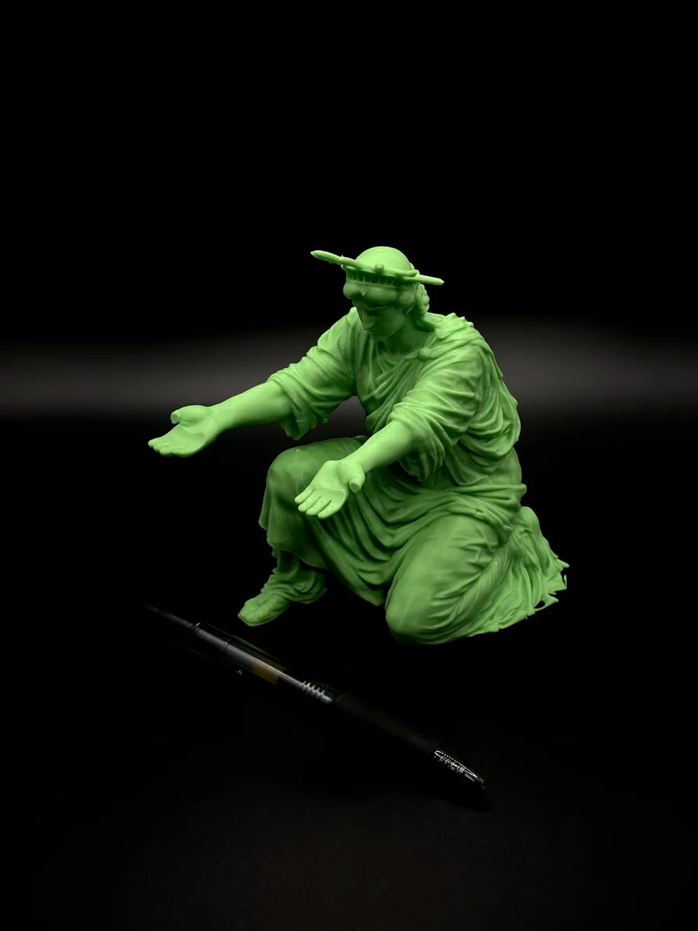 Statue of Liberty custom Pen Holder!