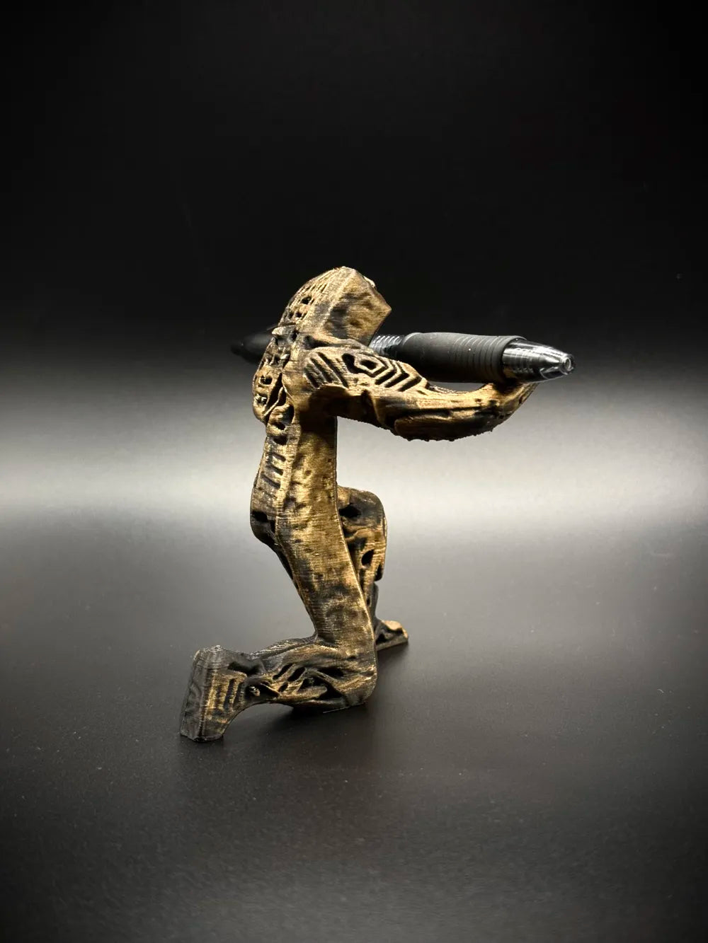 Xenonite Grace - Project Hail Mary Pen Holder!