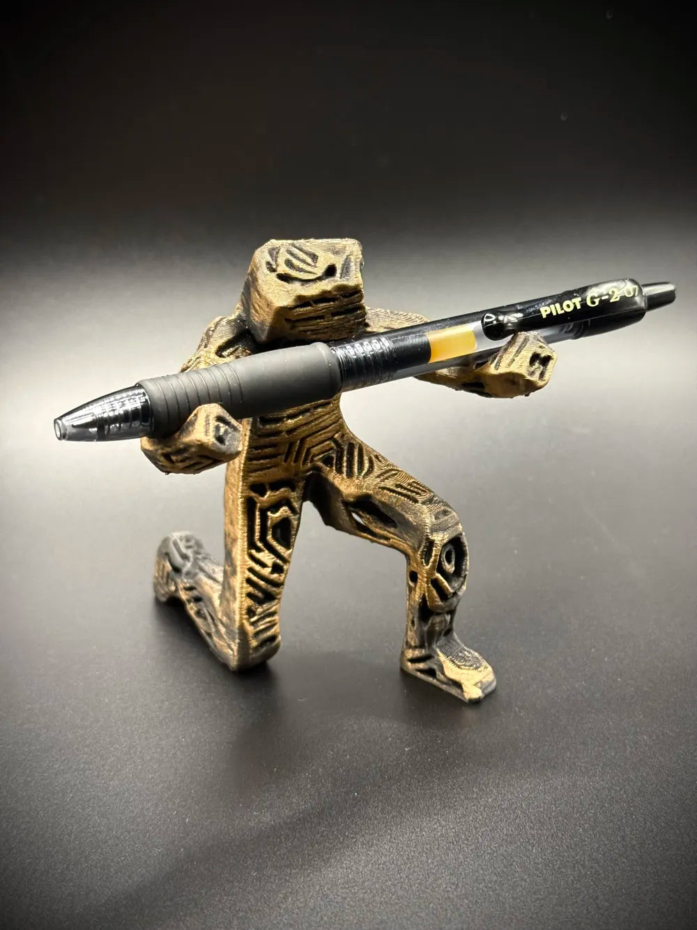 Xenonite Grace - Project Hail Mary Pen Holder!