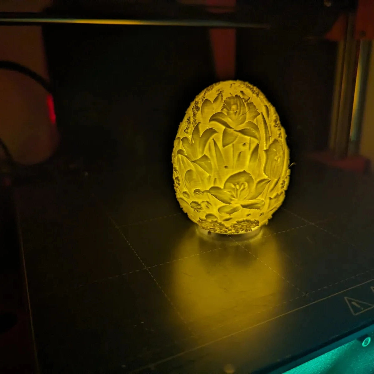 Flowery Egg with Tealight