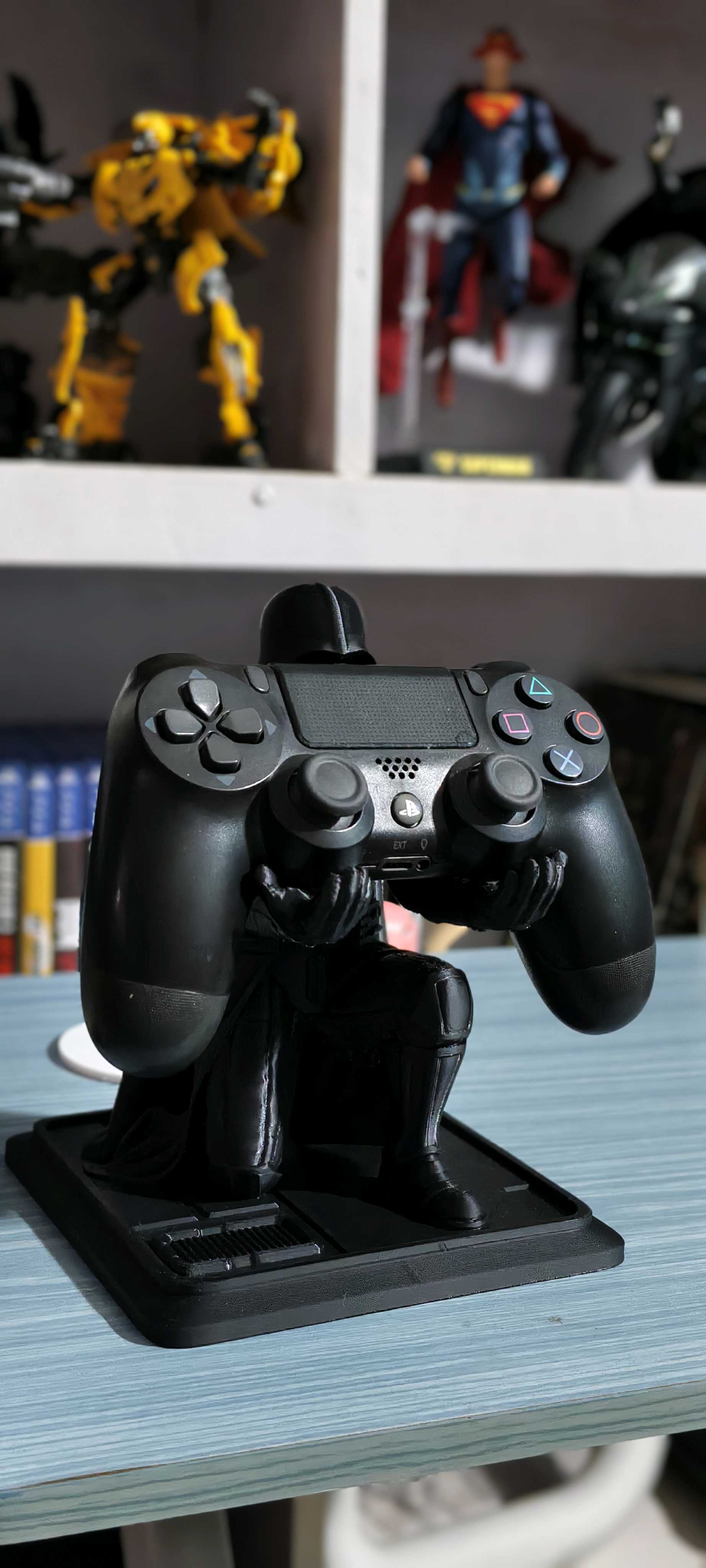 Darth Vader pen holder