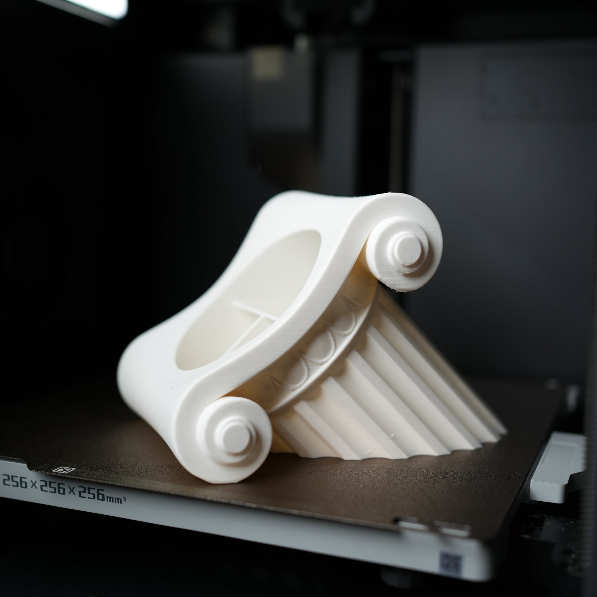 Greek pillar Pen Holder