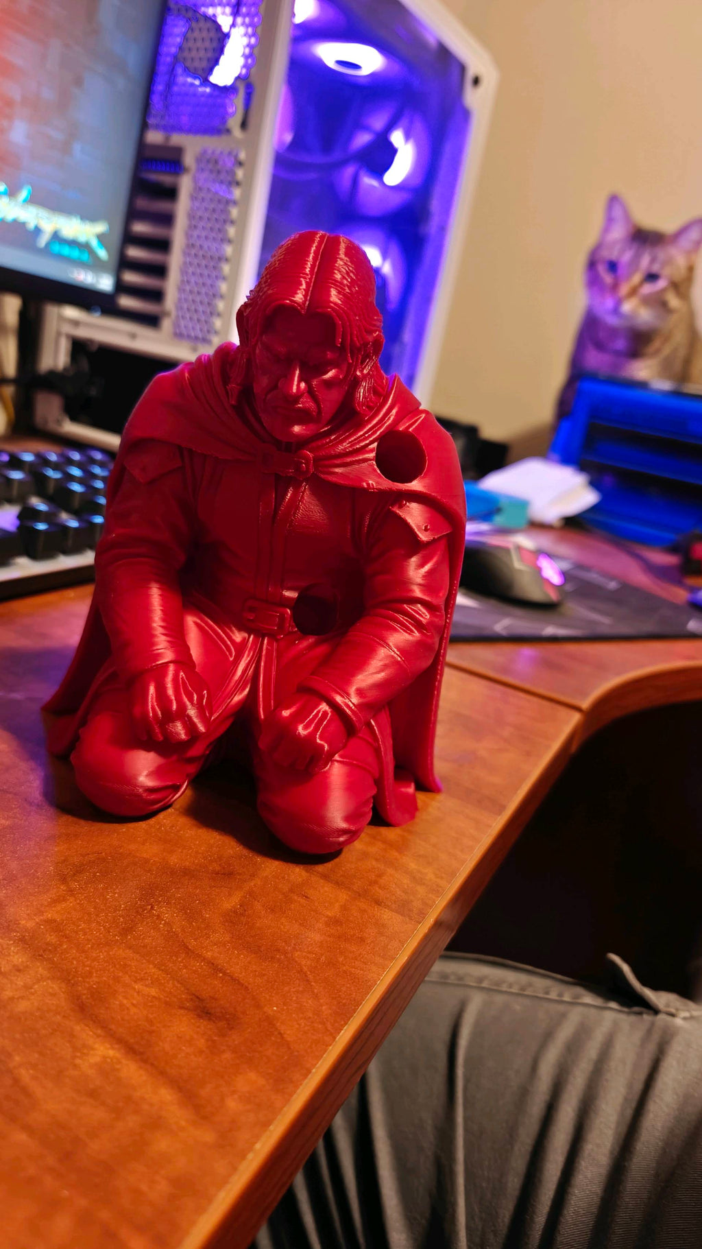 Boromir pen holder